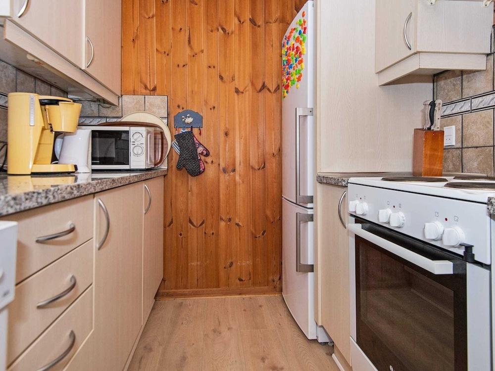 6 Person Holiday Home in Ronde