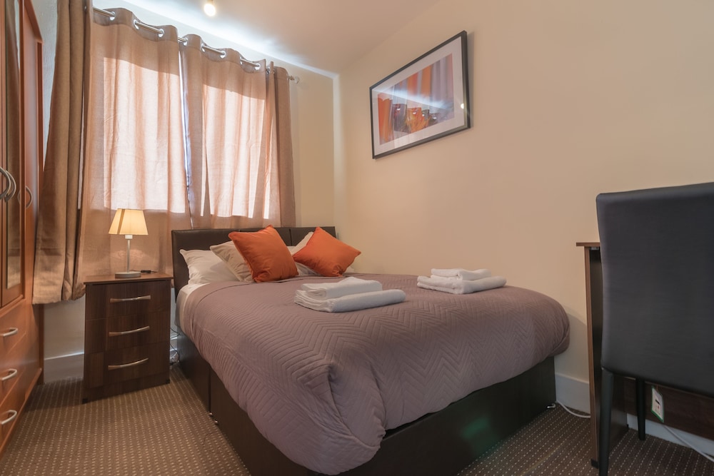 Two bedroom Serviced house