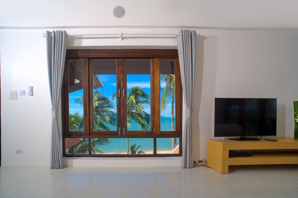 Baan Bophut Beach Hotel Samui