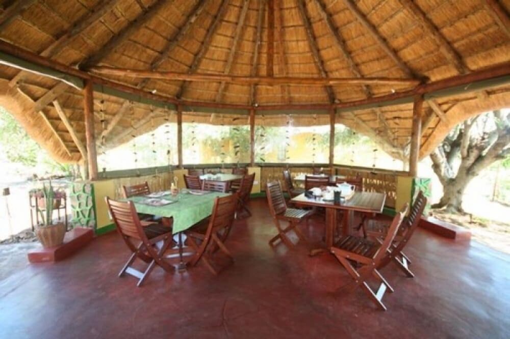 Lesoma Valley Lodge