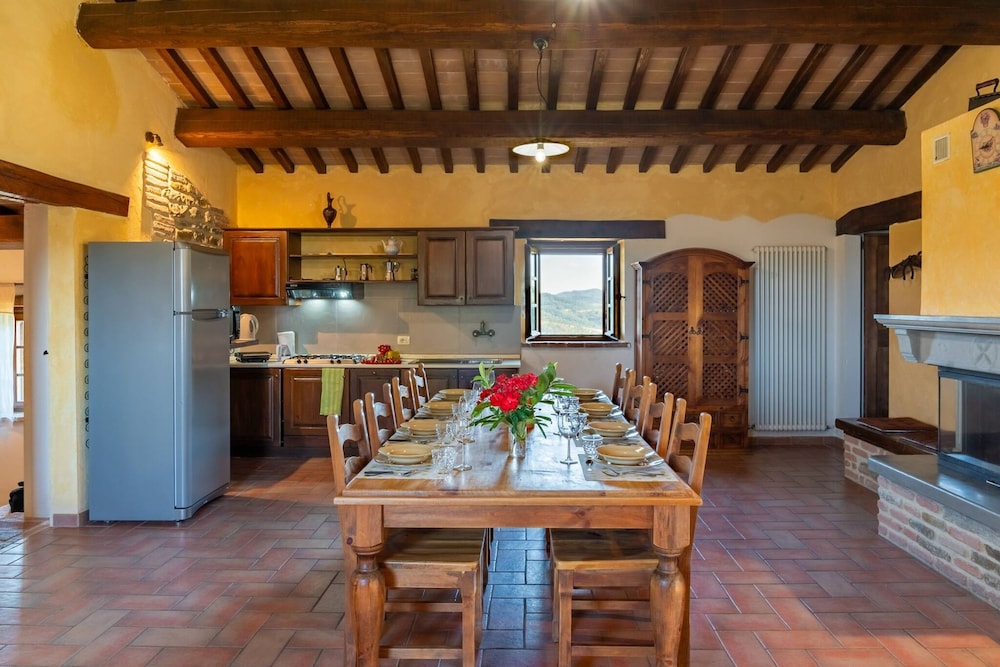 Ca Quattrocchi 10 3 by Marche Holiday Villas