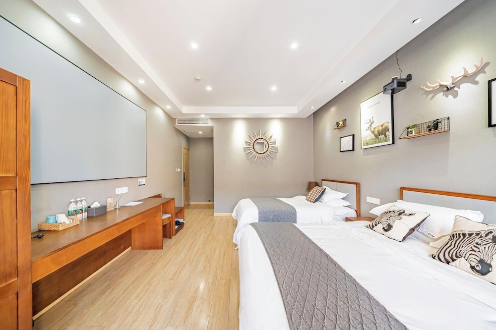 Yinshu Lunas Vila Courtyard Garden Resort Hotel (Shanghai International Tourism Resort Branch)