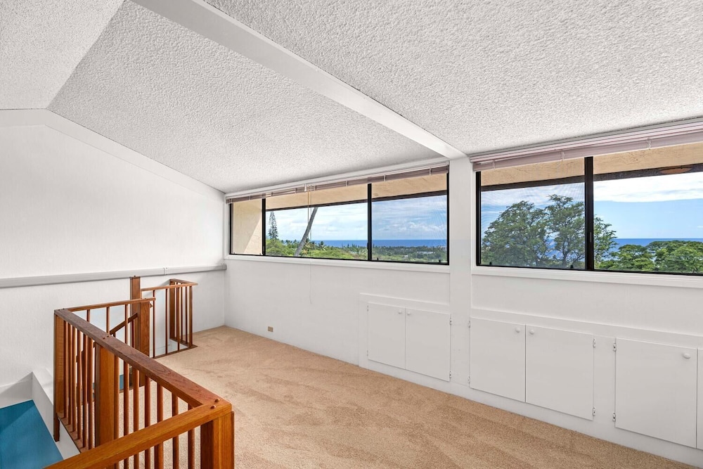 Top Floor With Loft - Ocean and Golf Course Views - AC - Vrkcv