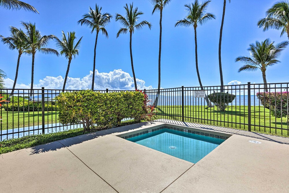 Molokai Shores Resort Condo w/ Pool & Views!