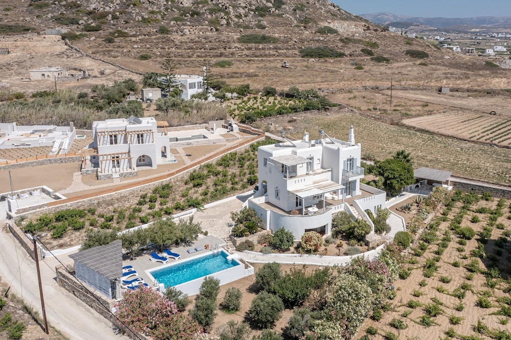 Villa Alba Spacious Home by the sea