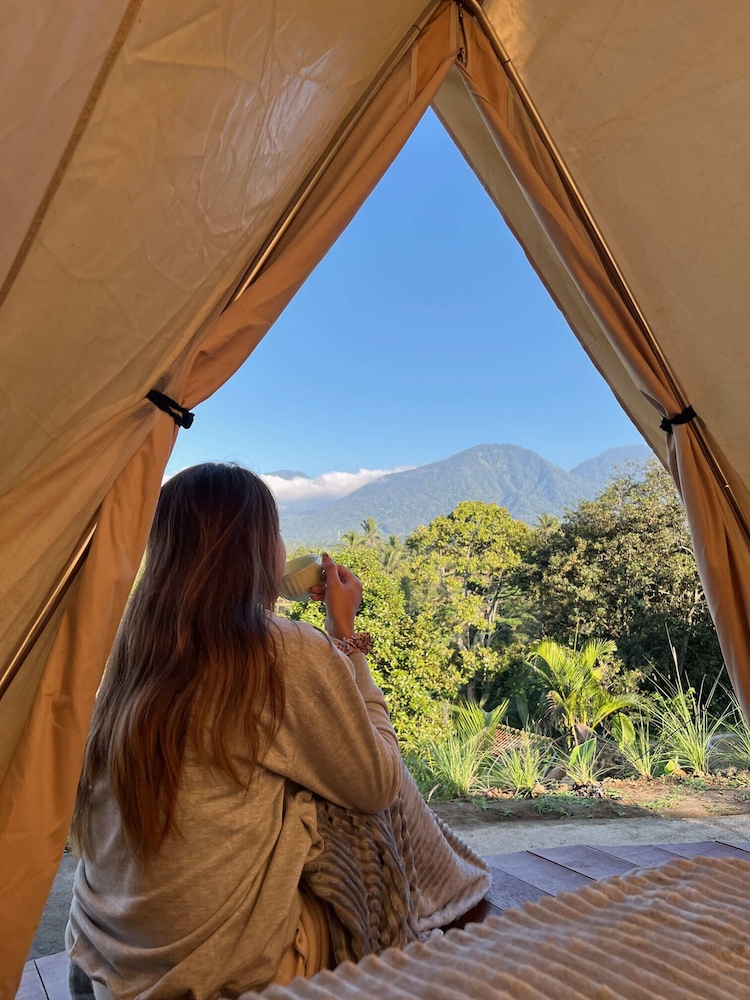 Kamanicamp