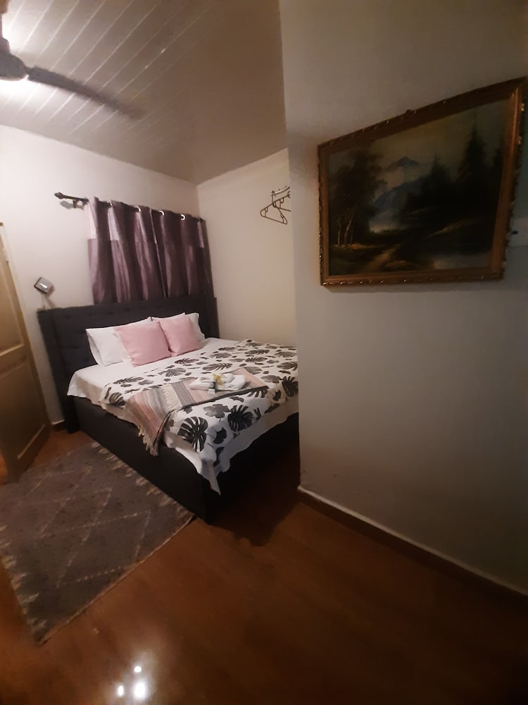 Nana Adu's Guesthouse view 2