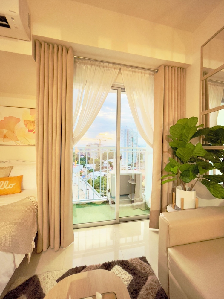 Davao Inspiria units with balcony