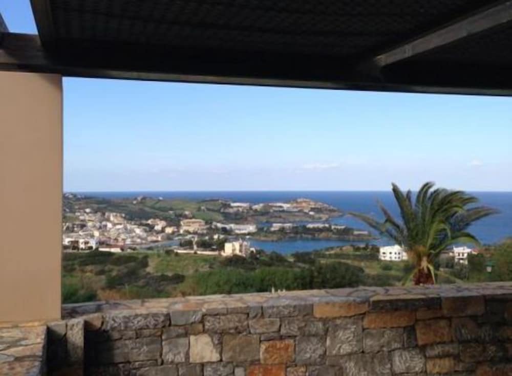 Wild Pear Villa