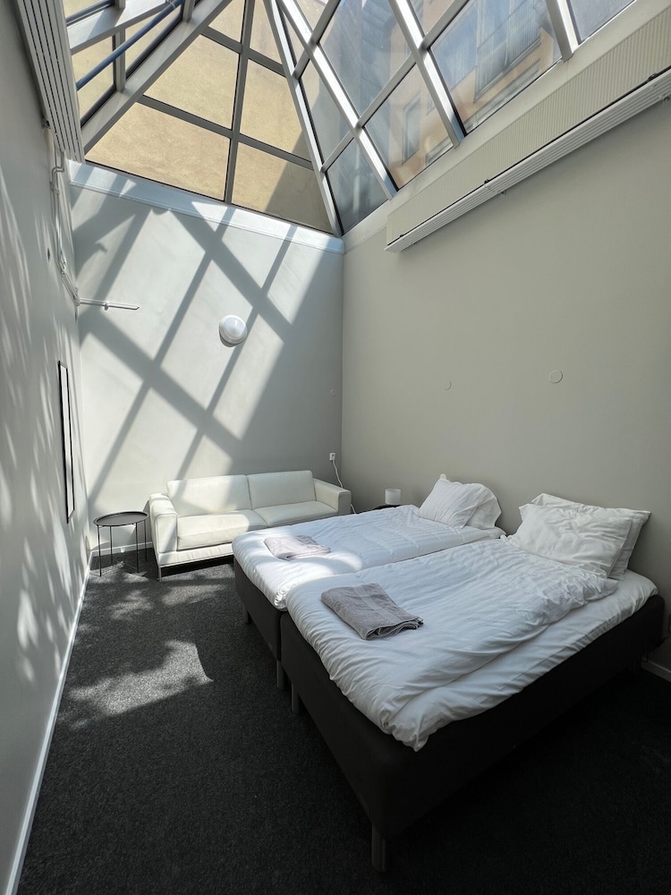 Grad Hotel and Hostel