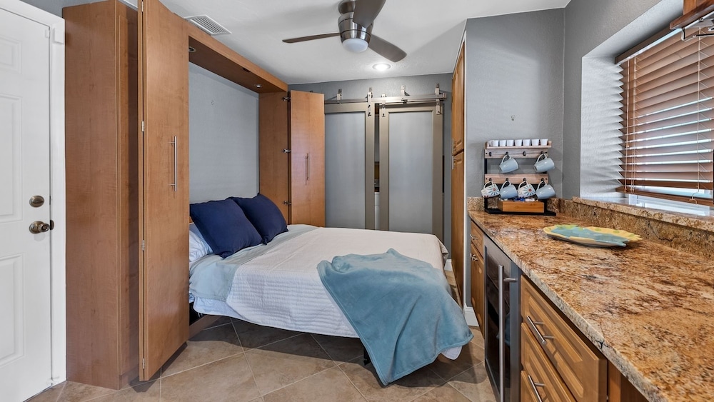 Punta Gorda Isles 3 Bedroom Private Pool+Spa Home on Canal 3 Home