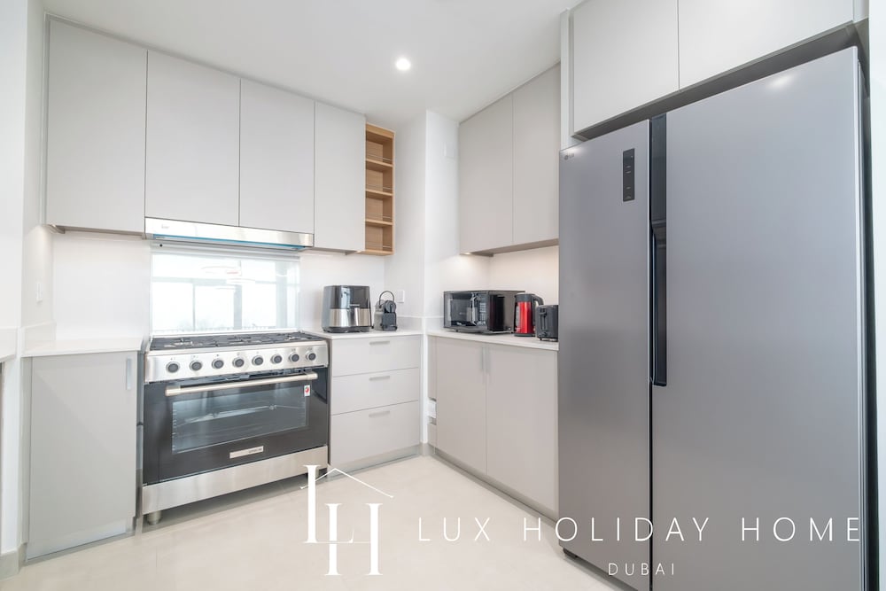 LUX The Creek Residence Suite