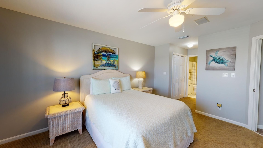 South Beach Ocean E by Tybee Vacation Rentals
