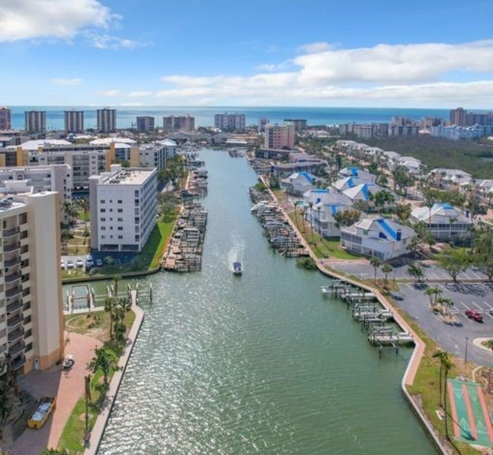 Vista Bay in Fort Myers Beach