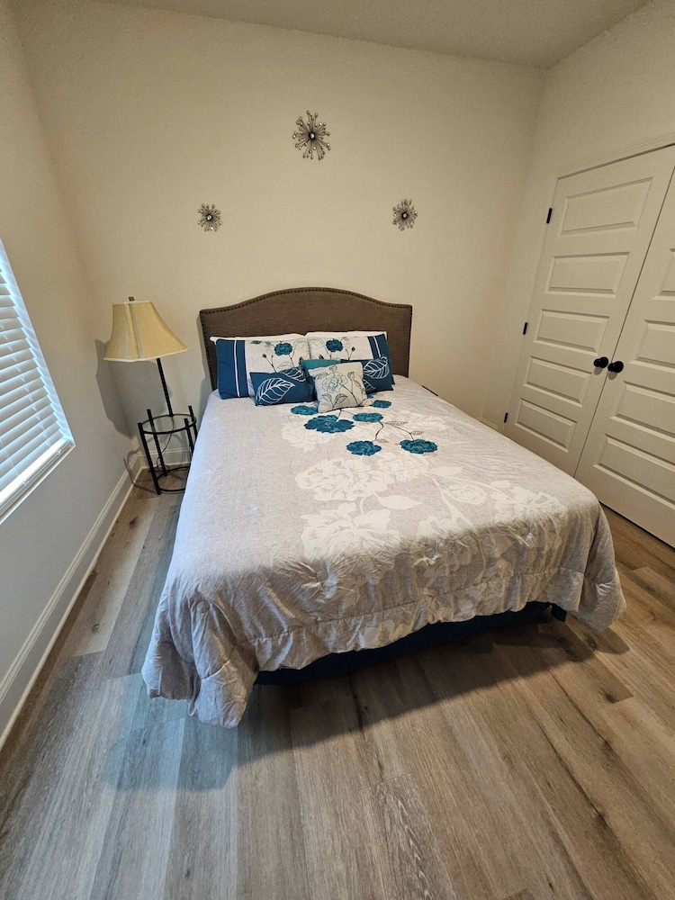 Madison Cozy House for Comfort and Relaxation