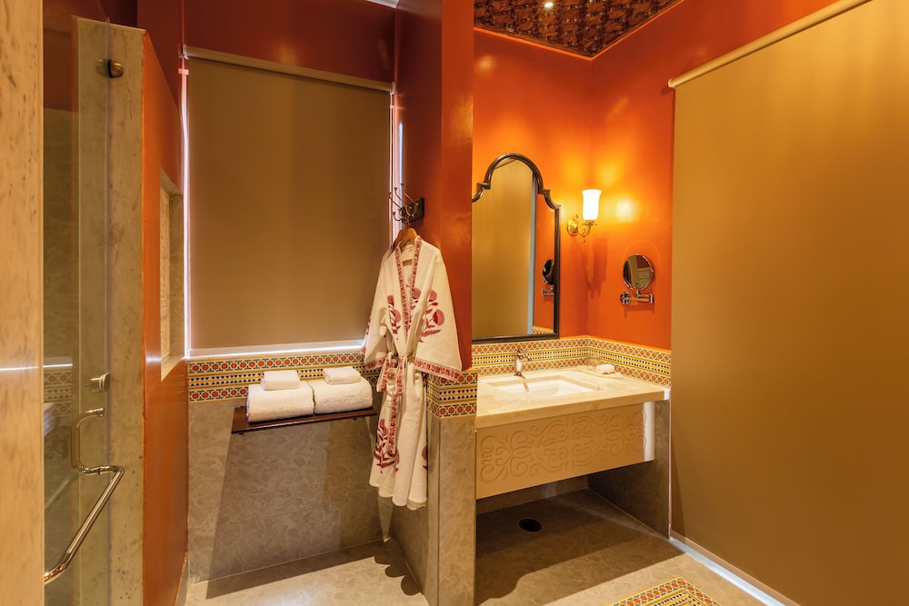 DEV BAGH LUXURIOUS PRIVATE SUITES