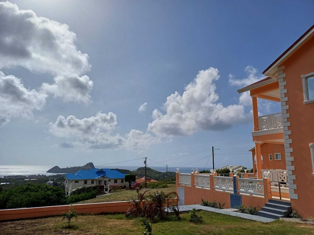 Belle View Royal Villa