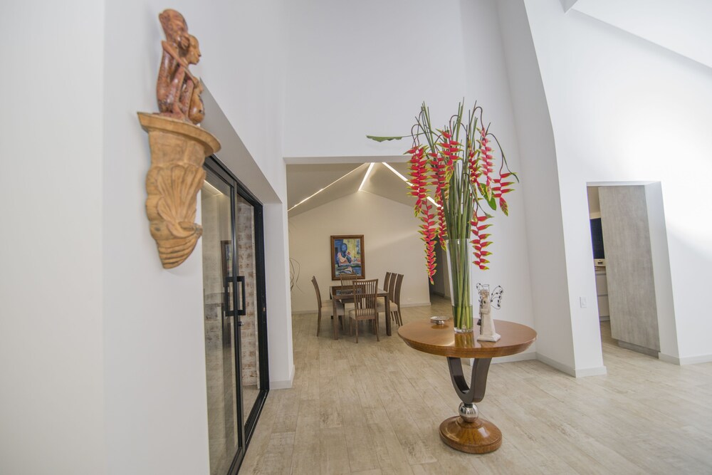Photo 27