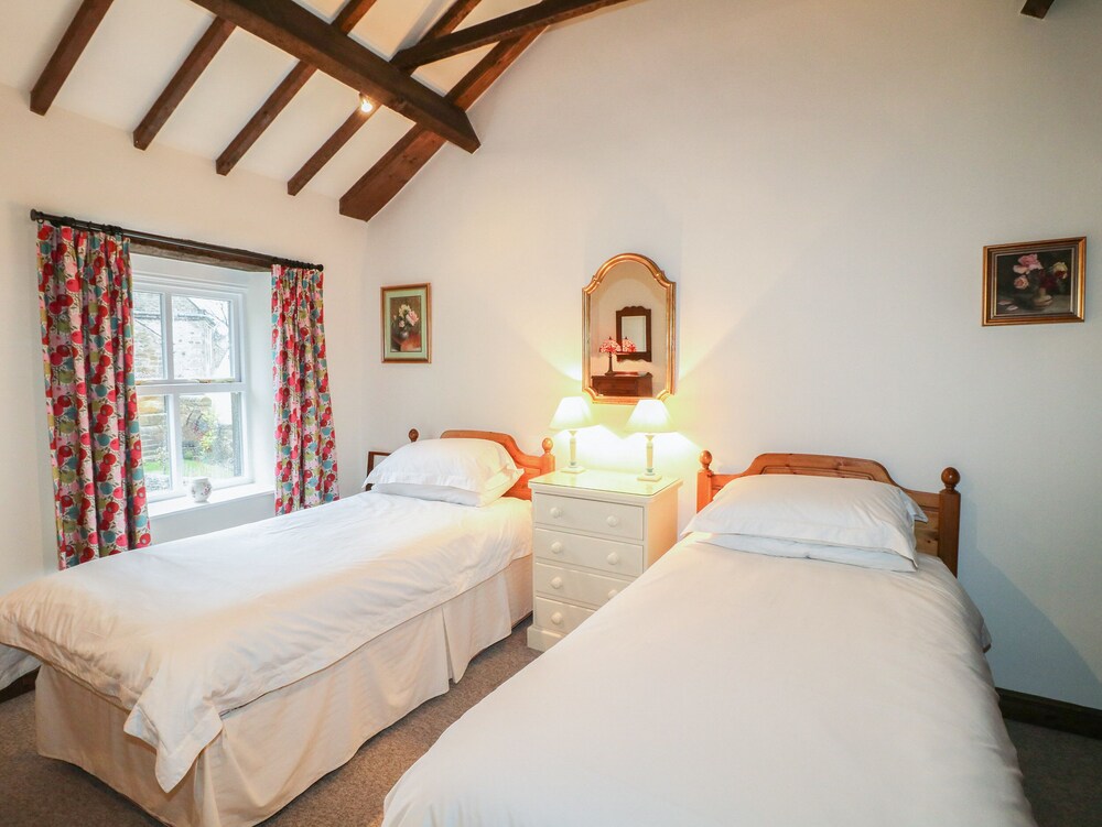 Walton Cottage