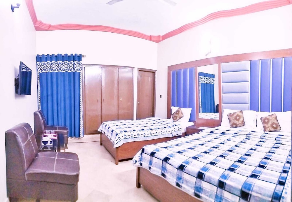 Subhan Palace Near Millennium Mall