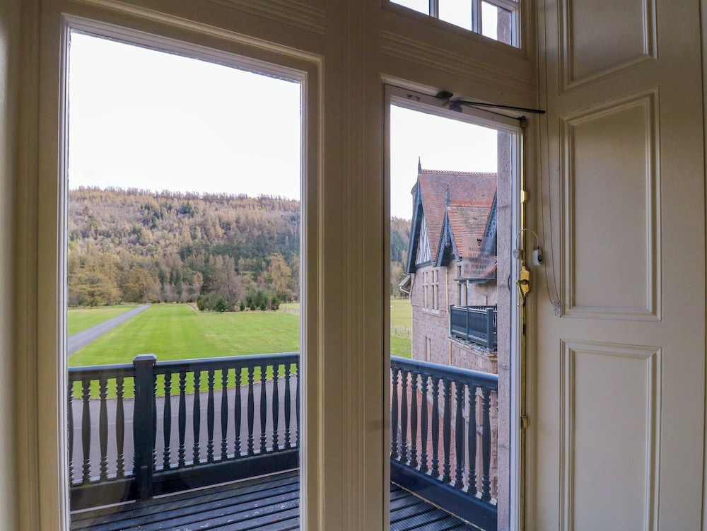 Dalvorar - Mar Lodge Estate