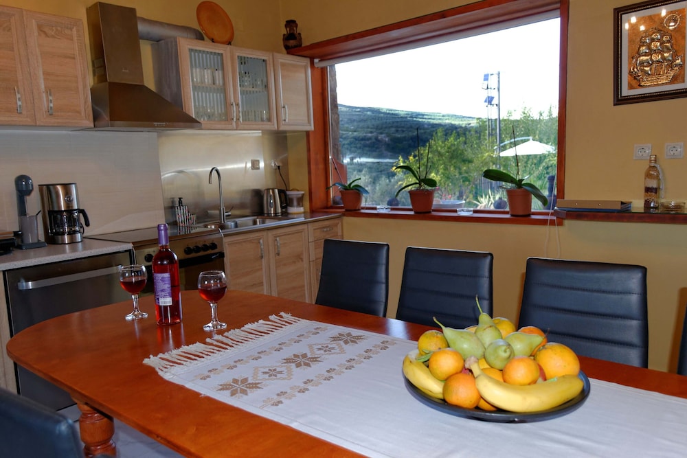 Villa Olive Tree
