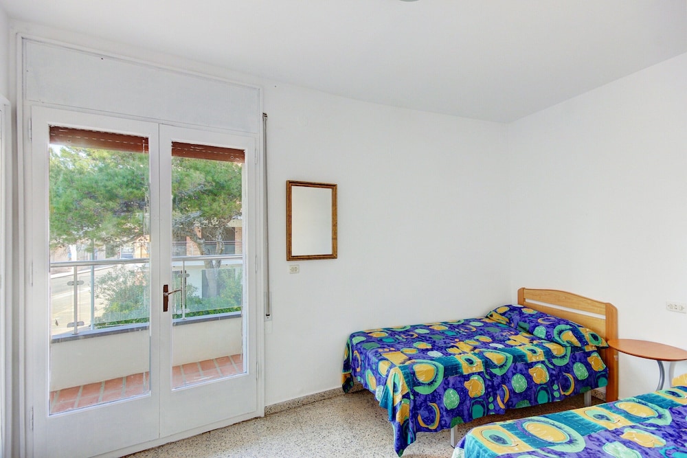 Apartment in Roses on the Beachfront