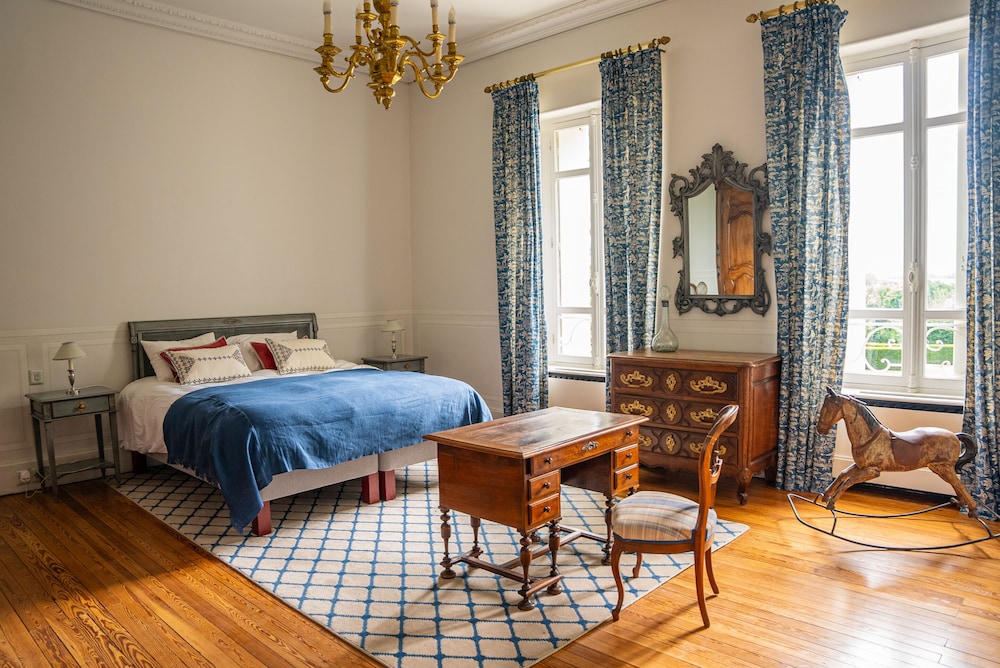 Chambre D'hôtes Château de Lussac