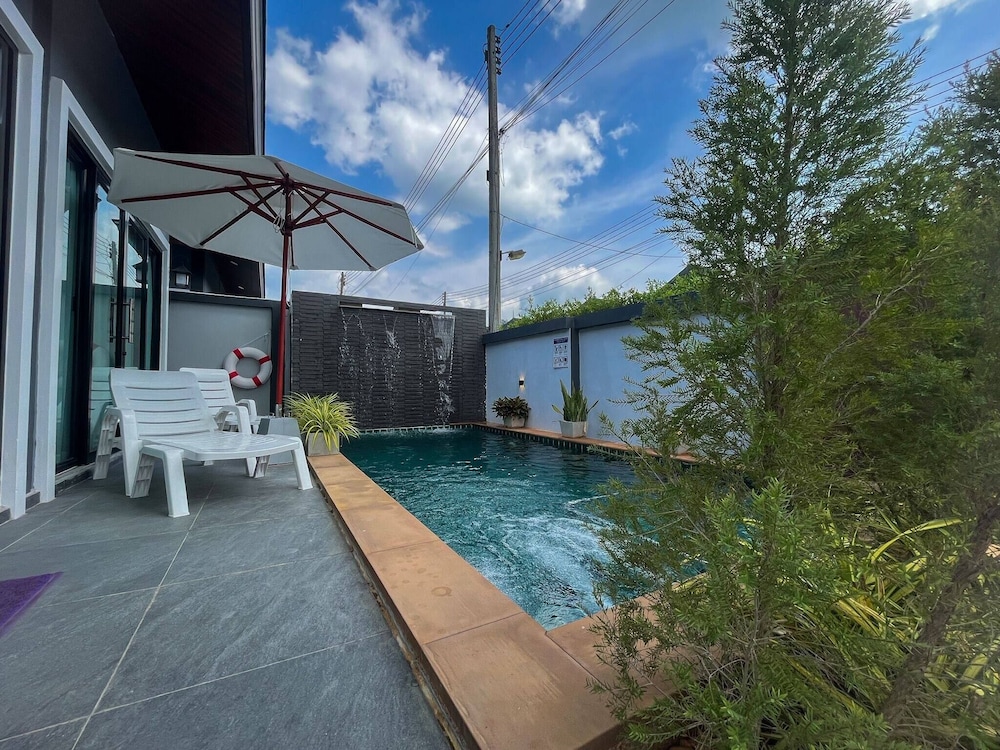 Private 2 Bedroom Pool Villa in Ao Nang With Stunning Views