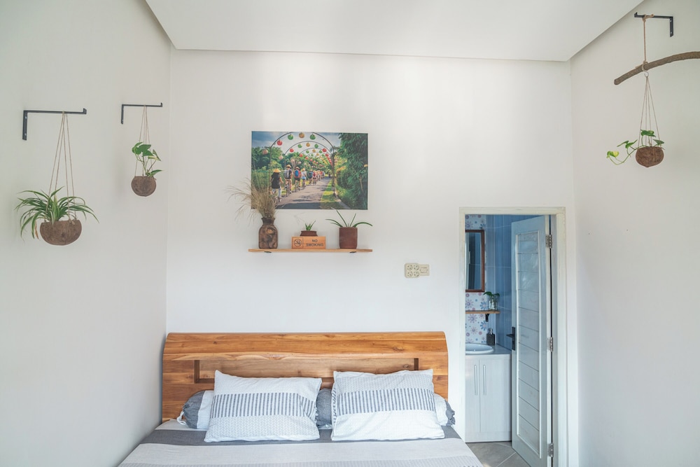 Indonesia Eco Tour Homestay