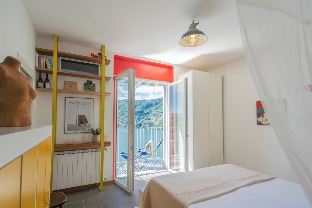 Casa Corbu by Rent all Como