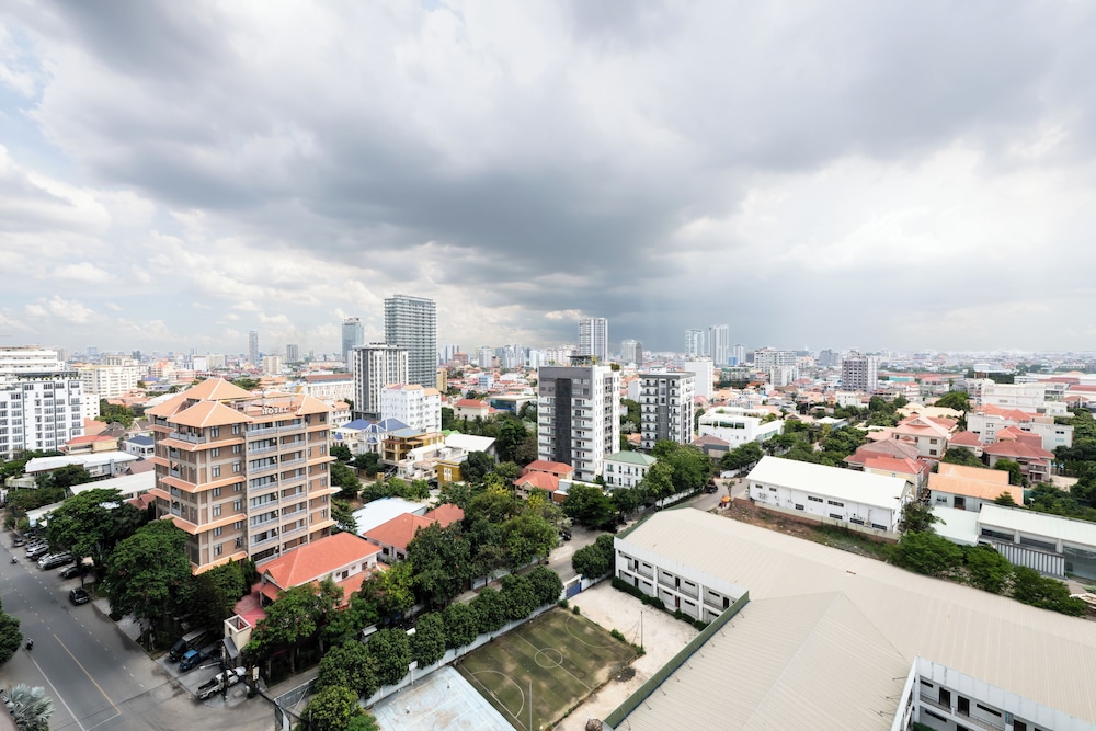 Royal Platinum Condo by Soben Homes