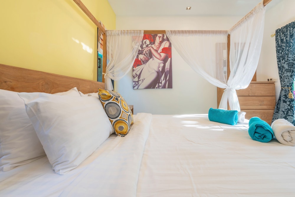 Jewels Villas Phuket