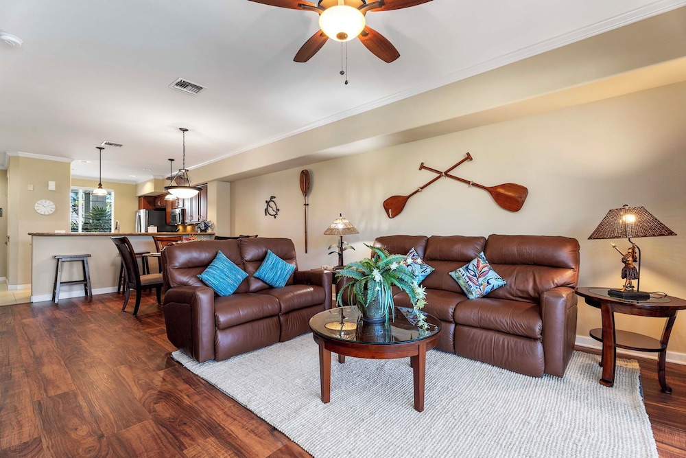 Golf View Villa - Concierge, Pools, Walk to Beach, Shops & Restaurants - Vrkcv