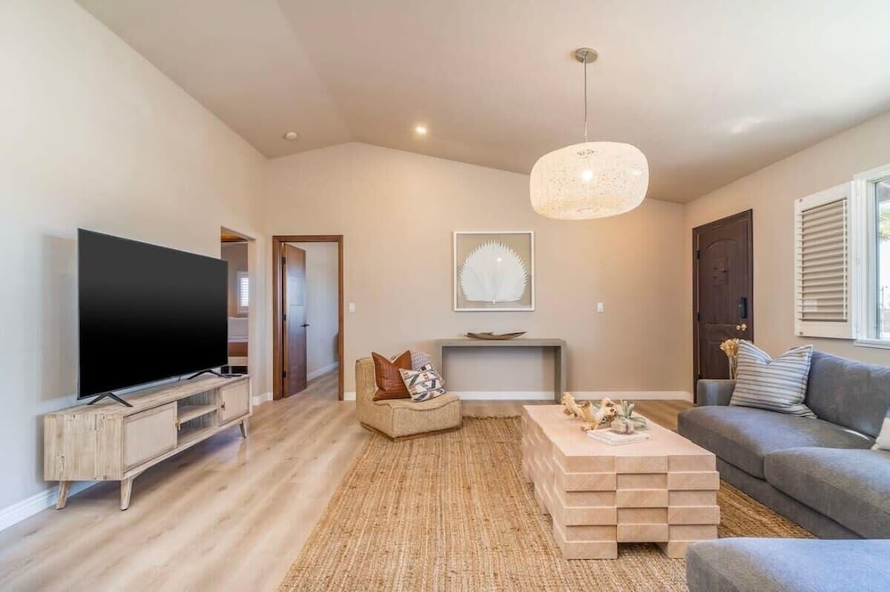 @marbella Lane - Charming Tranquil Hideaway