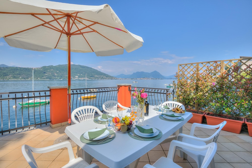 Red House Terrace Private Beach photo 3