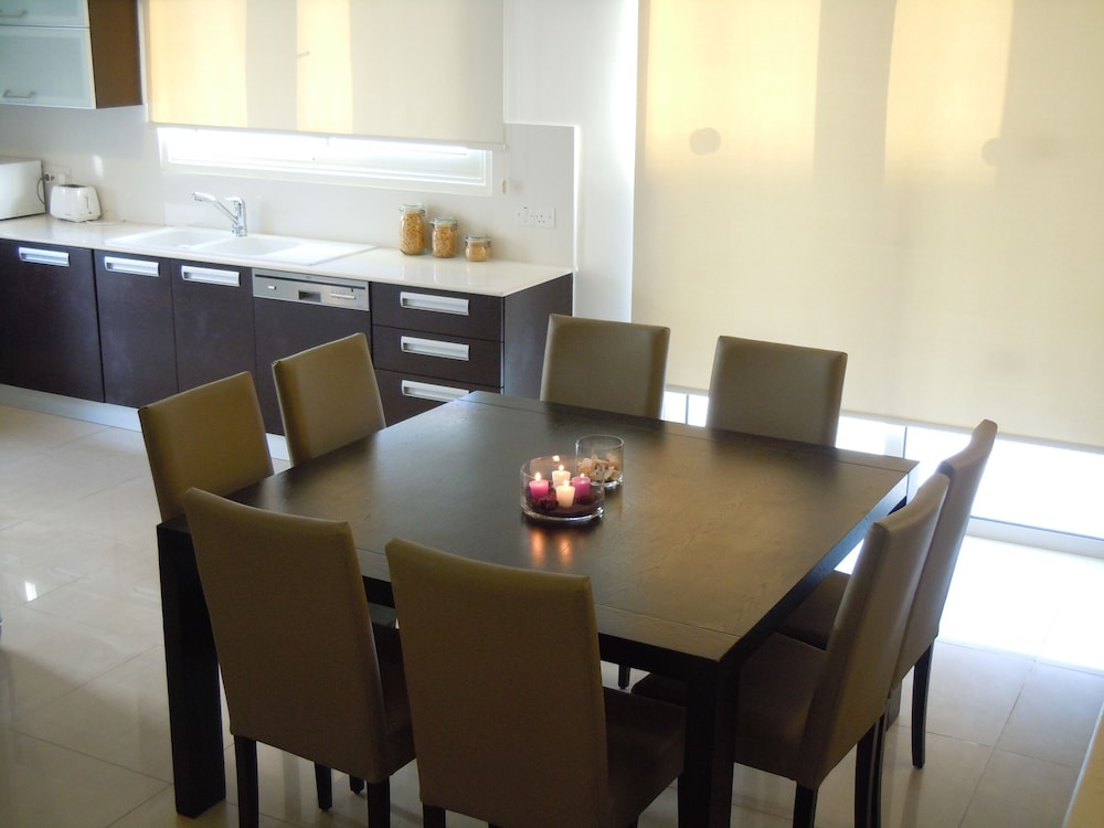 Athena Beach Villa