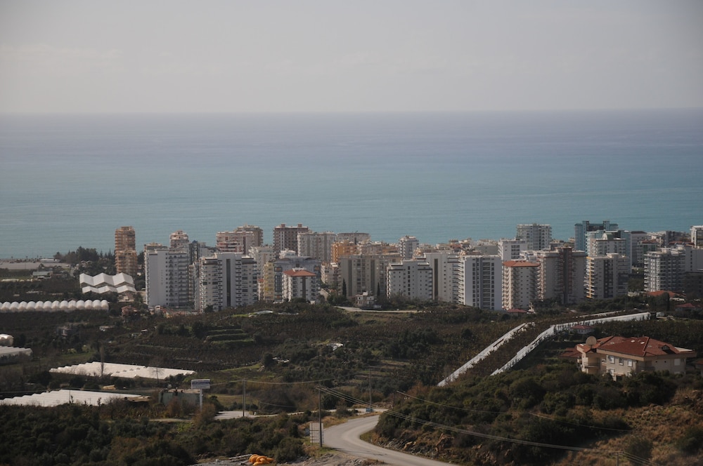 Gold City 3 Bedroom Villa 4 view 5