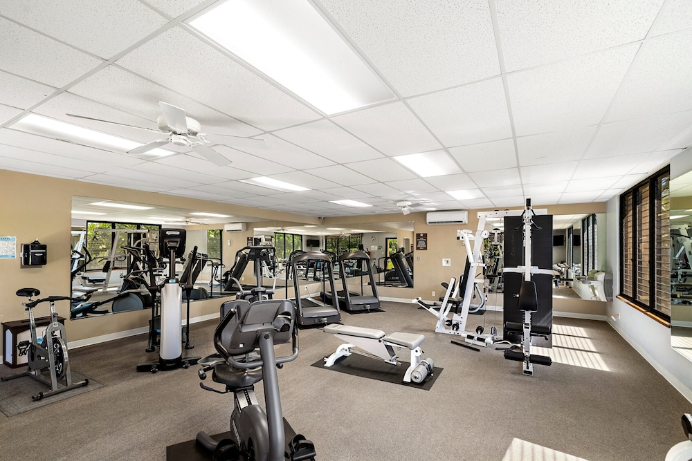 Ground Floor - Private Corner Unit - Vrkcv