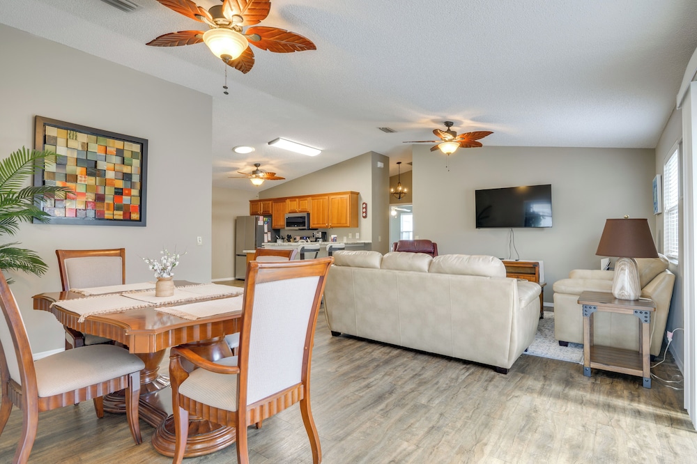 4 Mi to Lake Sumter Landing: Home in The Villages