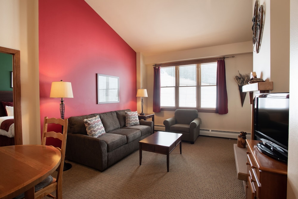 Two Bedroom Condos at Zephyr Mountain Lodge - Winter Park CO