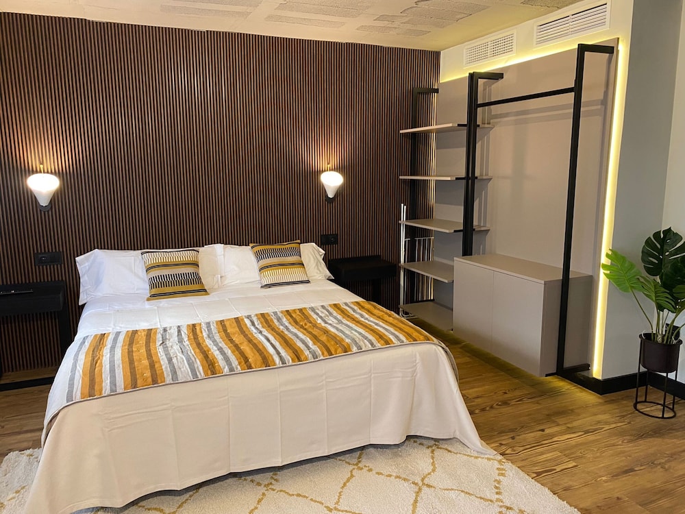 Holidays2Malaga Bubu Apartments