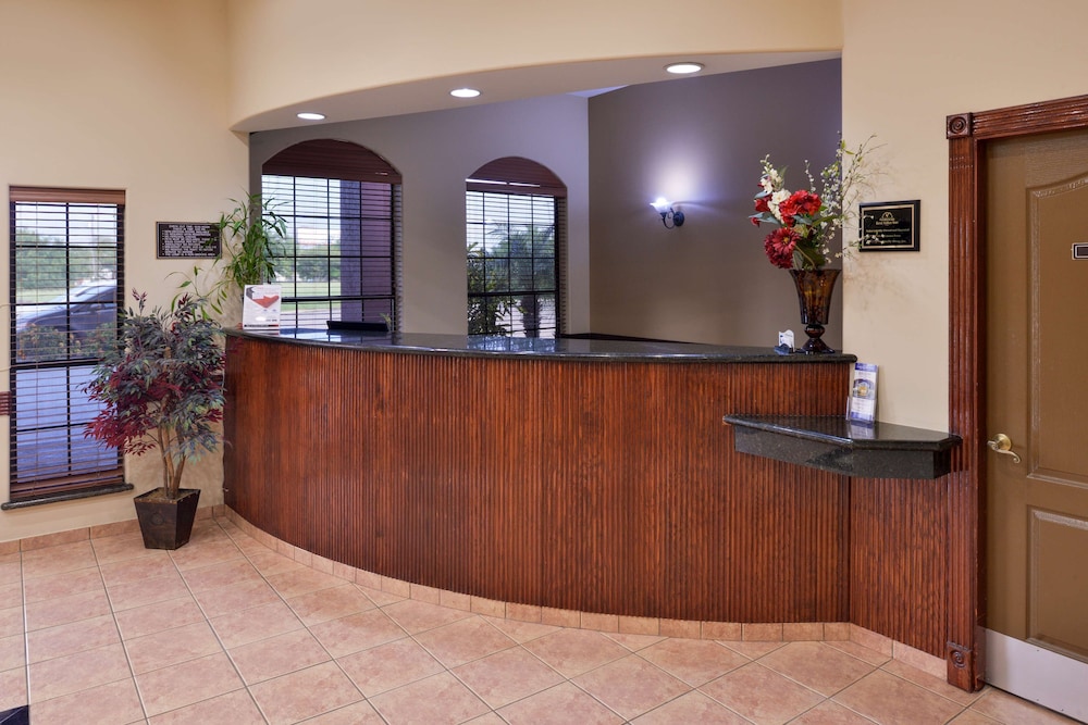 McAllen Vacations - Americas Best Value Inn  Suites San Benito - Property Image 3