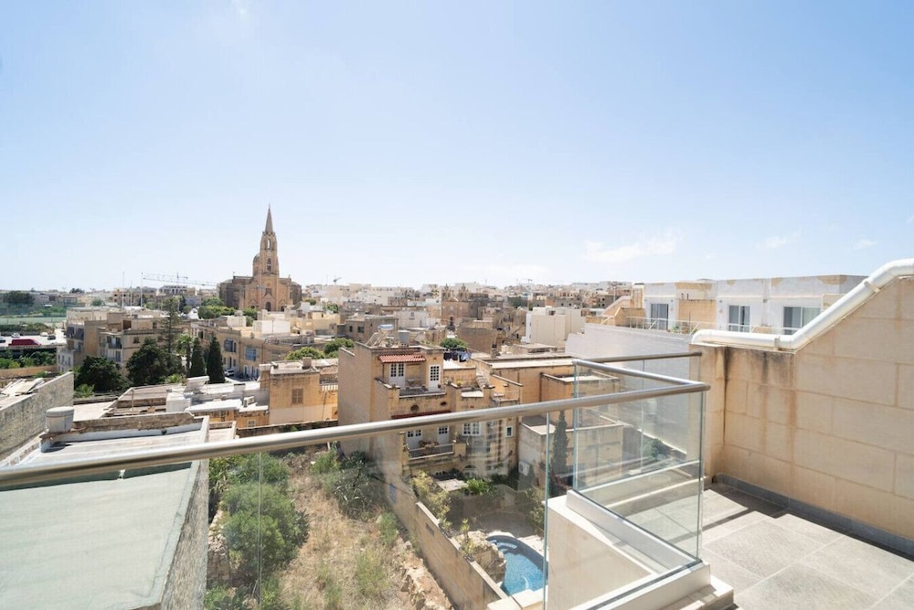 Ghajnsielem Retreat 4 Bedrooms Panoramic Terrace