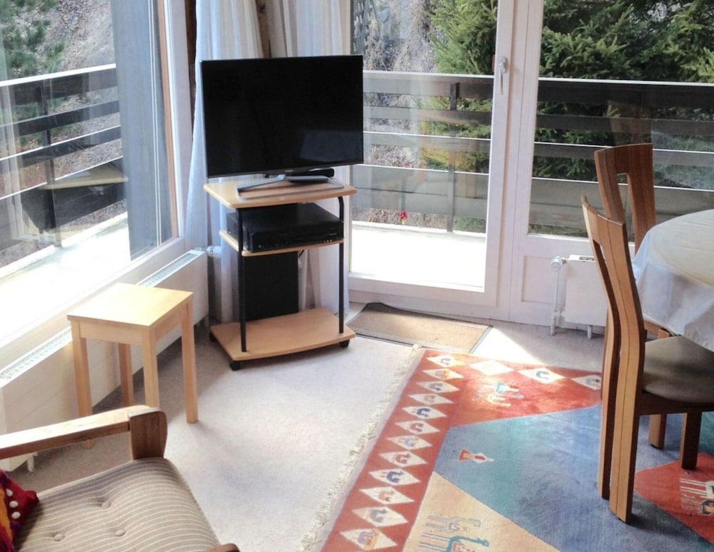 Apartment in Veysonnaz Near Ski Gondola