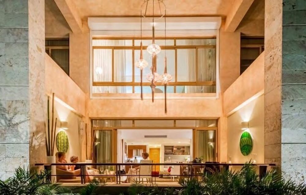 Oasis Casa Condo