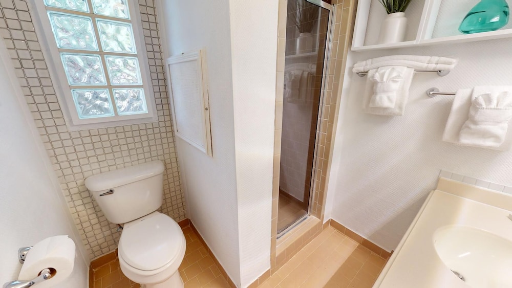 Nobody's Tybee Shack by Tybee Vacation Rentals