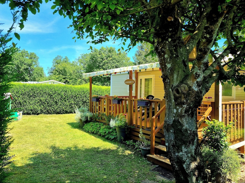 Camping Charlieu - Nos Studios