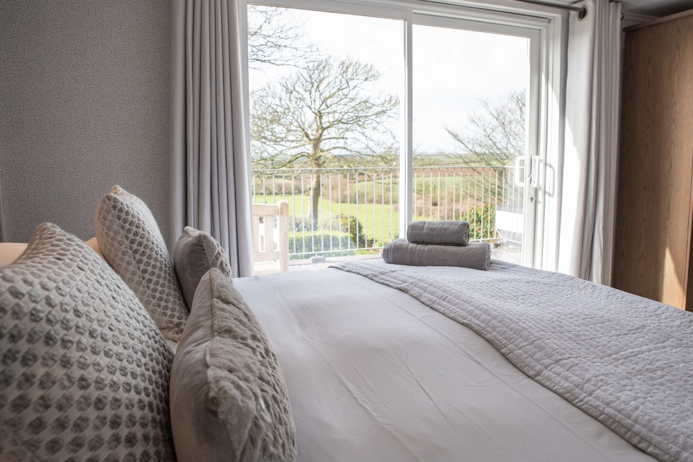 Tregaddra Farmhouse B&B