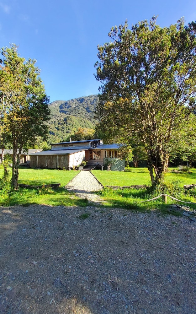 Salvatierra Lodge